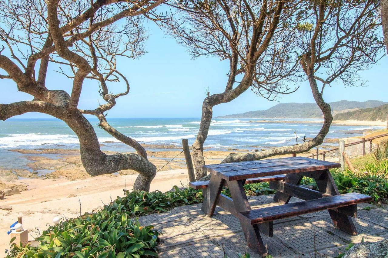 Neptunes Cove Kei Mouth Exteriör bild